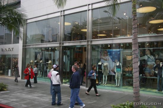 IMG_8594 Rodeo Drive Stores