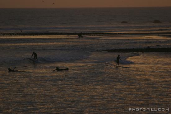 IMG_9233 Lots of surfers