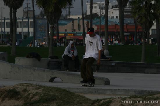 IMG_9560 Venice Beach skateboarder