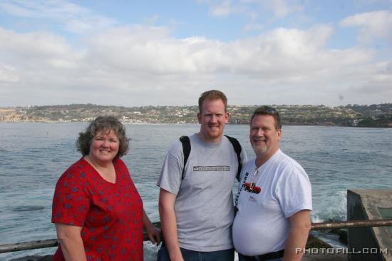 IMG_09820 Mom, Phil and Dad at La Jolla Beach