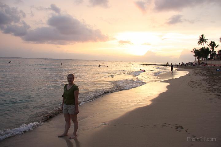 0019-Hawaii2008.jpg - Waikiki Sunset