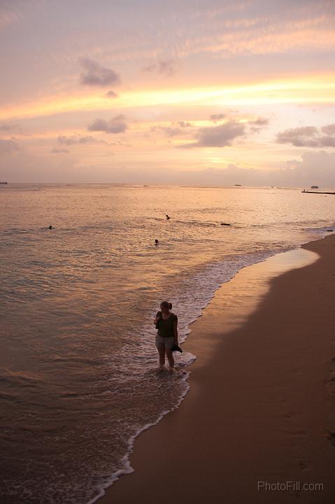 0048-Hawaii2008.jpg - Waikiki Beach