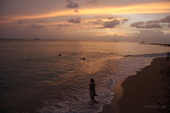0049-Hawaii2008.jpg - Waikiki Beach