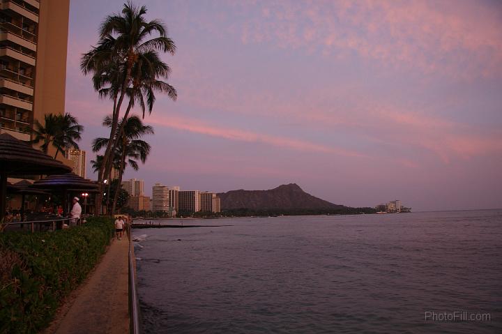 0055-Hawaii2008.jpg - Waikiki Beach