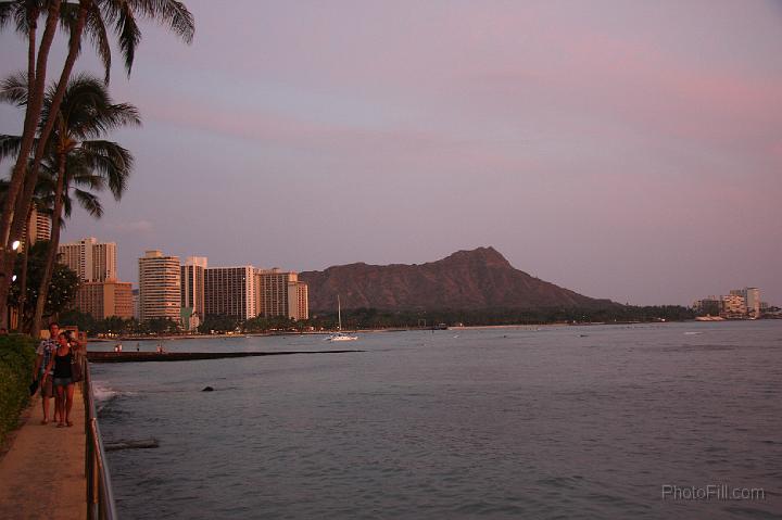 0059-Hawaii2008.jpg - Waikiki Beach