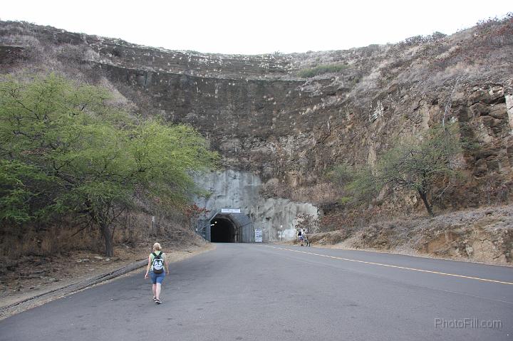 0215-Hawaii2008.jpg - Diamond Head Entrance