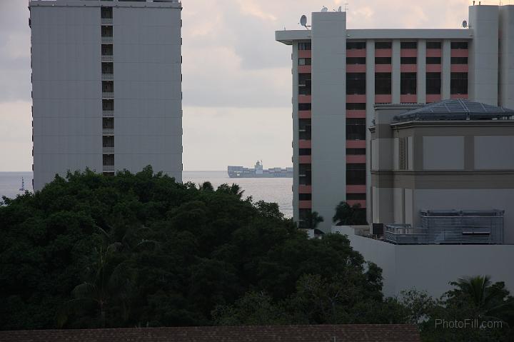 0316-Hawaii2008.jpg - View from Oahu Hotel