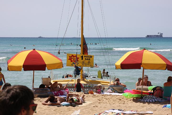 0327-Hawaii2008.jpg - Waikiki Beach