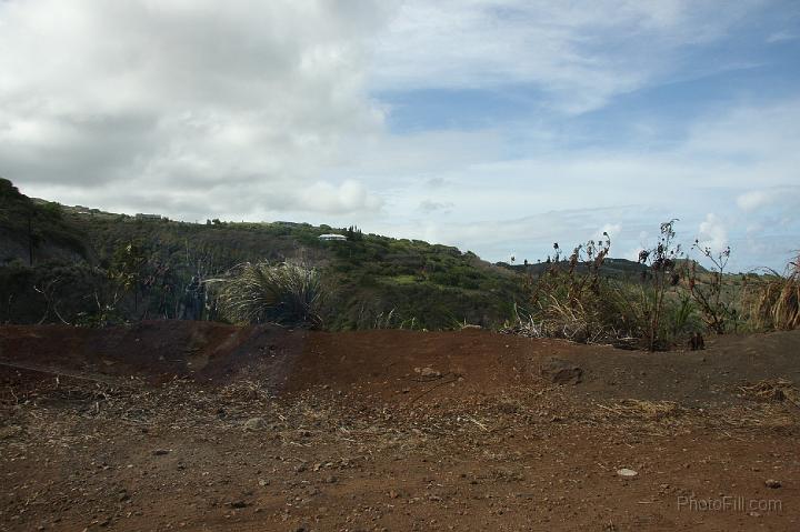 0588-Hawaii2008.jpg - The "Illegal" Road to Lahaina