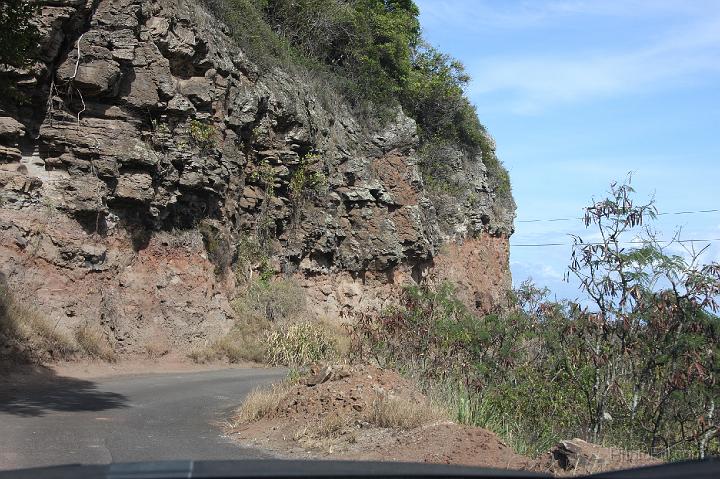 0621-Hawaii2008.jpg - The "Illegal" Road to Lahaina