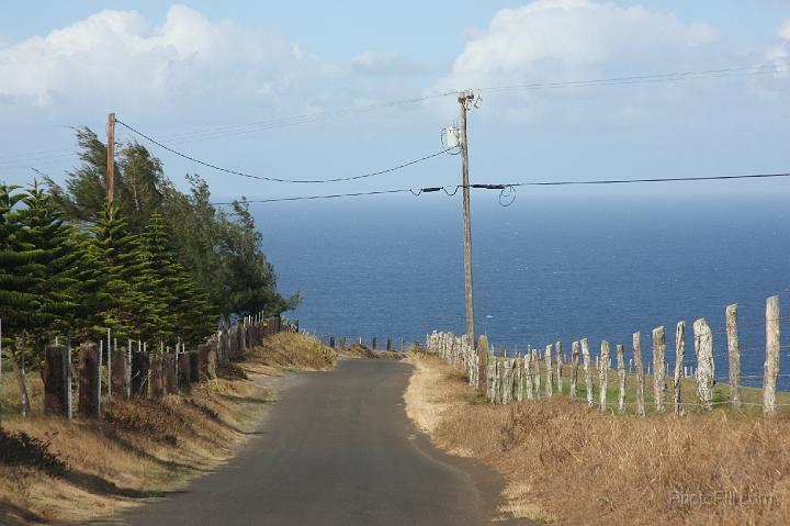 0634-Hawaii2008.jpg - The "Illegal" Road to Lahaina