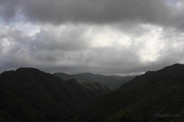 0659-Hawaii2008.jpg - The "Illegal" Road to Lahaina