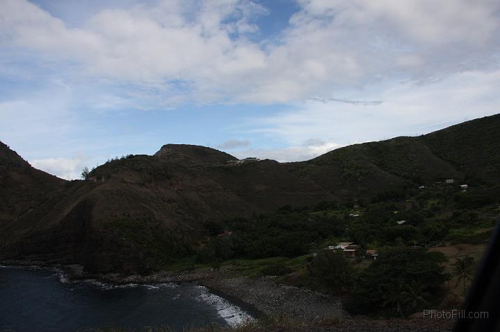 0674-Hawaii2008.jpg - The "Illegal" Road to Lahaina