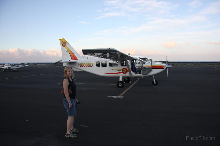 1469-Hawaii2008.jpg - First airplane attempt