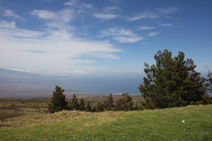 1516-Hawaii2008.jpg - Road from Keokoa Beach