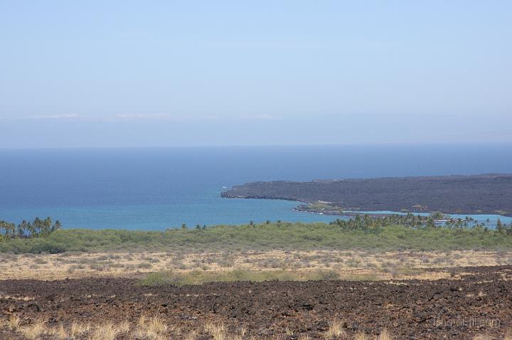 1539-Hawaii2008.jpg - Road from Keokoa Beach